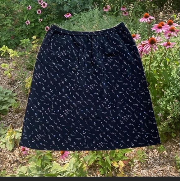 L'atelier | Vintage Ditsy Floral Slip Skirt - Picture 2 of 4